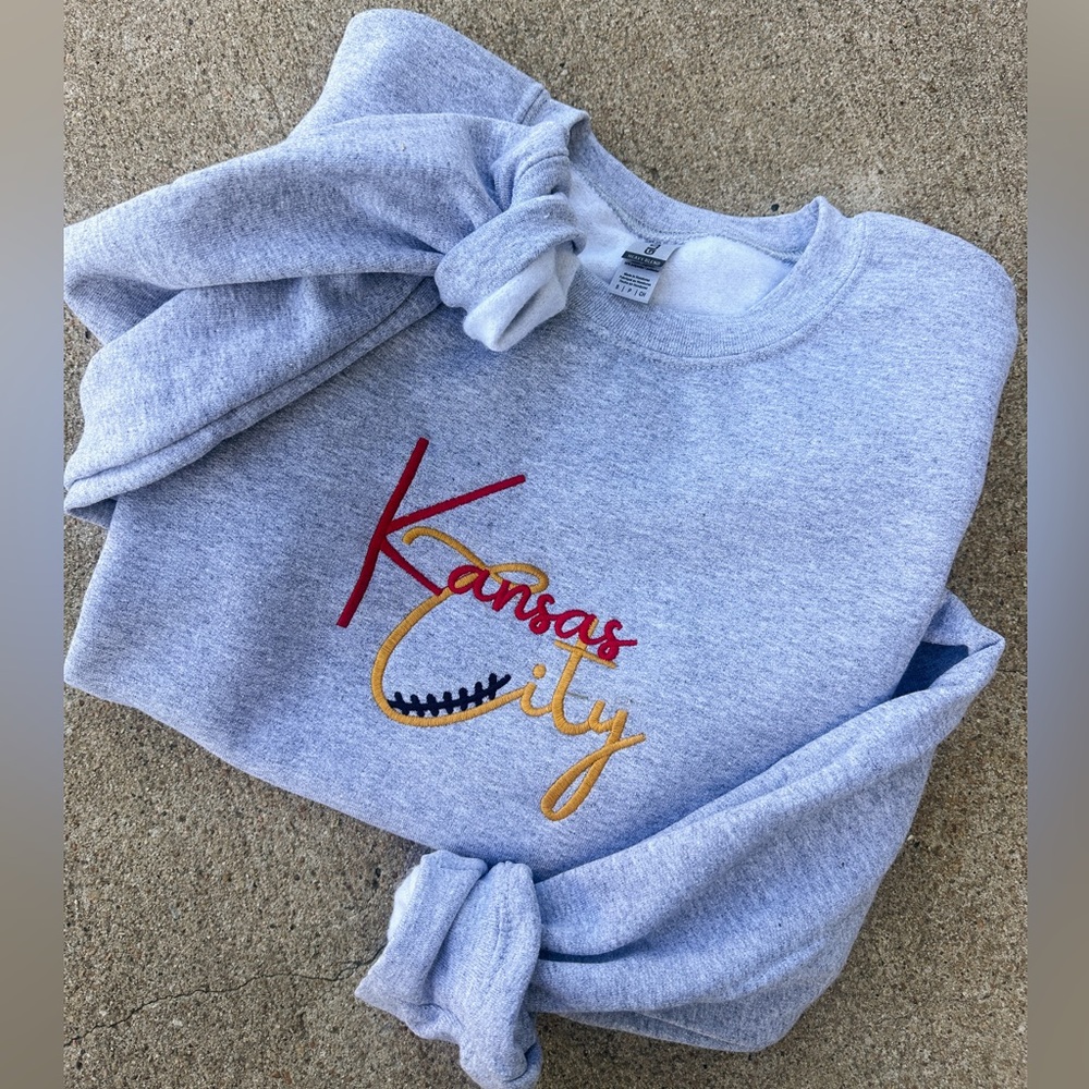 Unisex Kansas City Embroidered sweatshirt